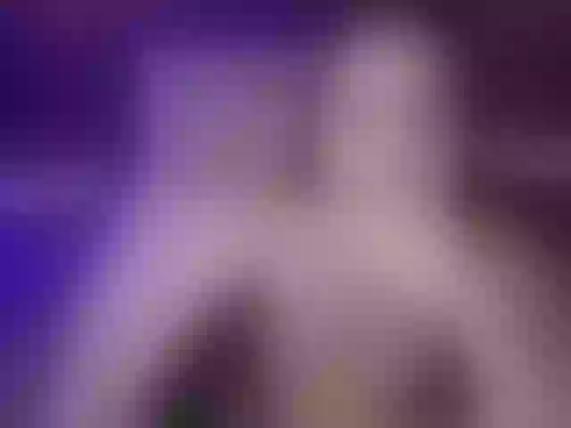 Live sex webcam photo for Madelyn2 #271956471