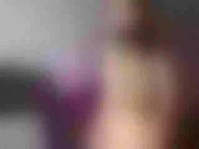 Live sex webcam photo for Madelynn #287960575