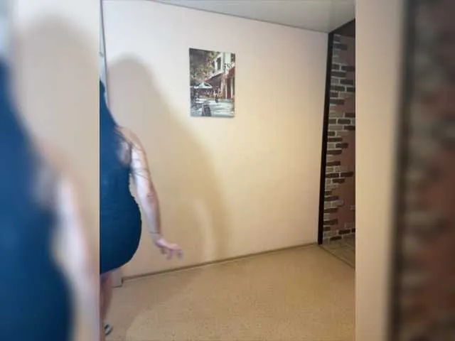 Live sex webcam photo for Madelynn #287960942