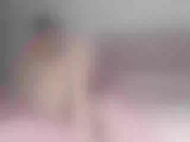 Live sex webcam photo for Madelynn #291281223