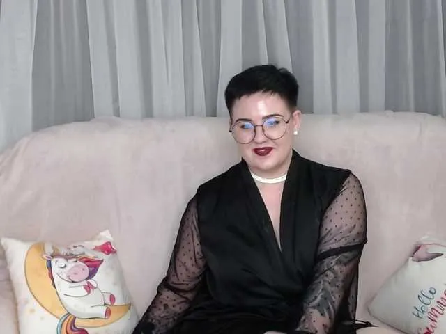 Live sex webcam photo for Maderichtata #277378586
