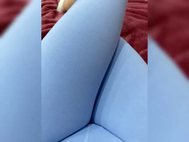 Live sex webcam photo for Madison01 #276639090