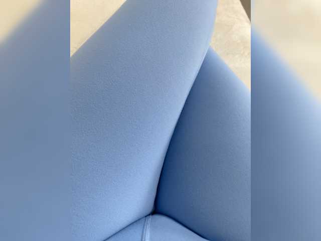 Live sex webcam photo for Madison01 #277569576