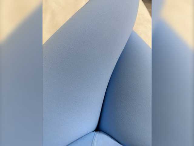 Live sex webcam photo for Madison01 #277578040