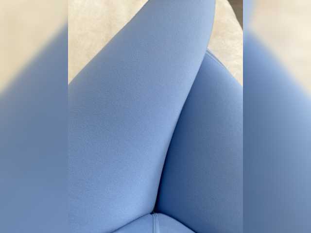 Live sex webcam photo for Madison01 #277602131