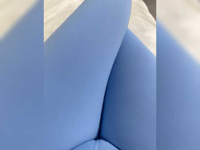 Live sex webcam photo for Madison01 #277628068