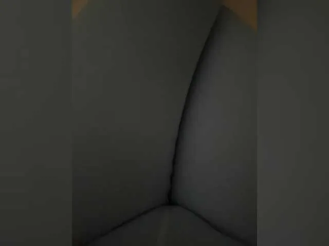 Live sex webcam photo for Madison01 #291348273