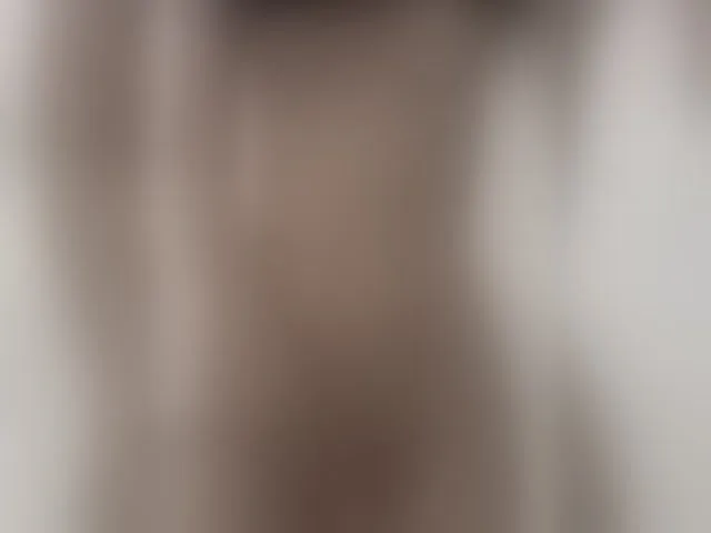 Live sex webcam photo for Madison01 #294124138