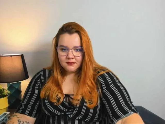 Live sex webcam photo for MadisonFancy #276235431