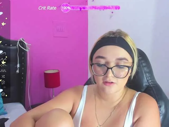 Live sex webcam photo for MadisonJonnes #277628667
