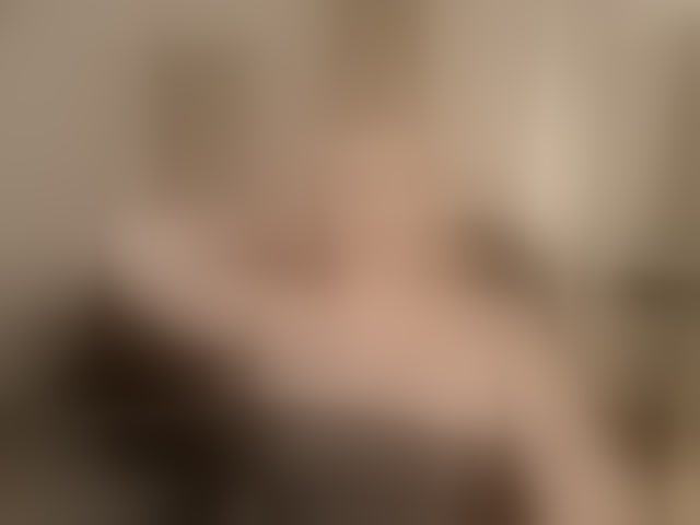 Live sex webcam photo for MadisonKane #294313576