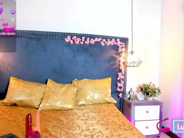 Live sex webcam photo for MadissonBonne #291021119