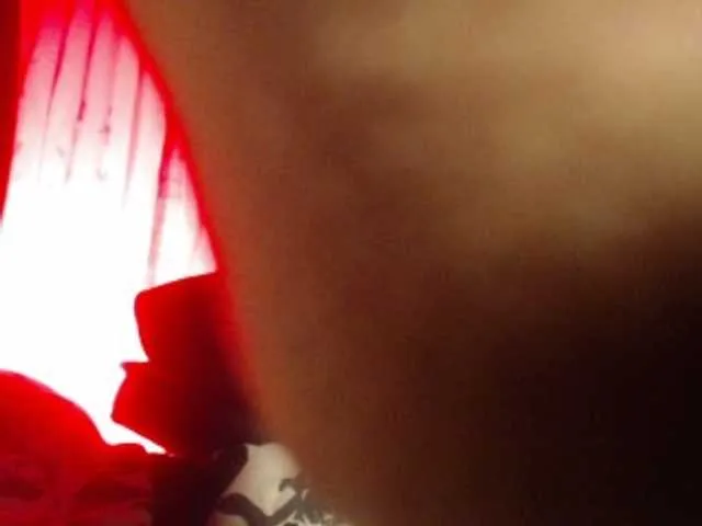 Live sex webcam photo for MadissonRousse #291111344