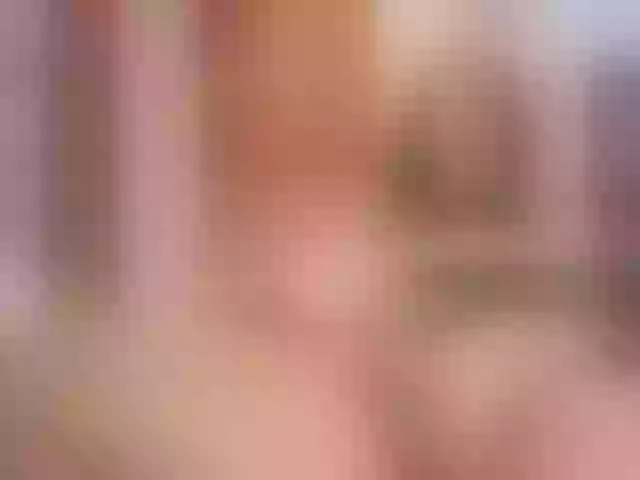 Live sex webcam photo for MadixonHot #292252377