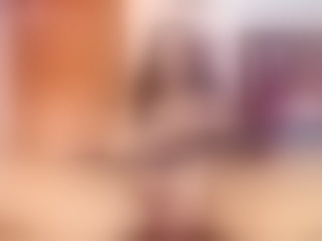 Live sex webcam photo for MadixonHot #294145643