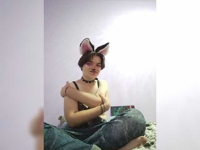 Live sex webcam photo for MadokaGyaru-wolf #275554362