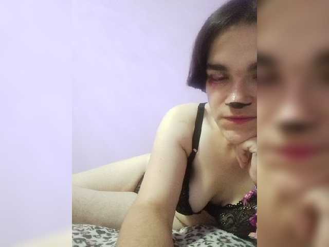 Live sex webcam photo for MadokaGyaru-wolf #275943544