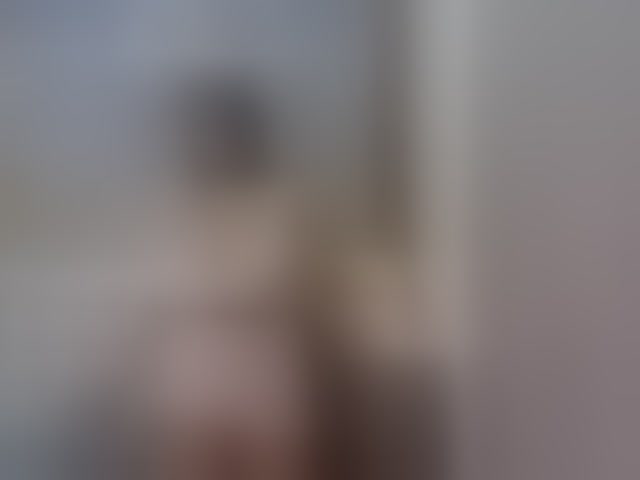 Live sex webcam photo for Mady29 #293971426