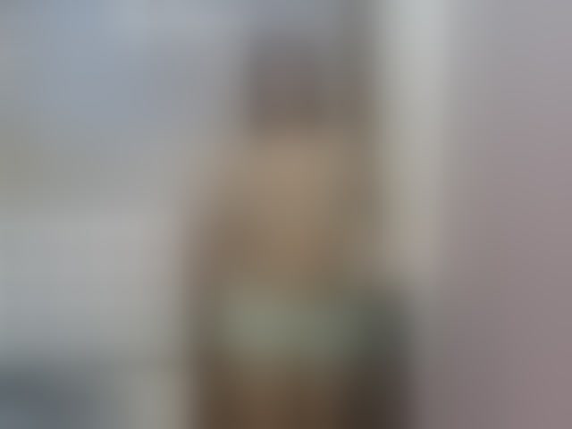 Live sex webcam photo for Mady29 #294088646