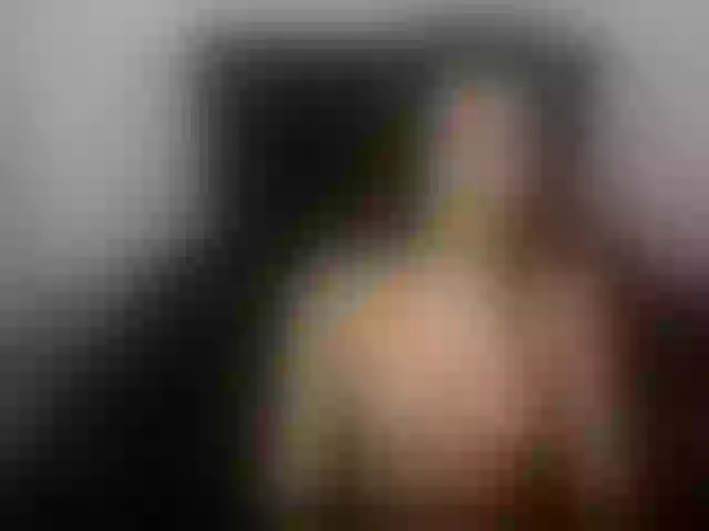 Live sex webcam photo for Maeve3 #271930093
