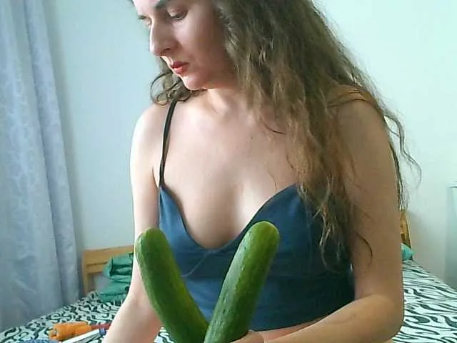 Live sex webcam photo for MagalitaAx #276383464