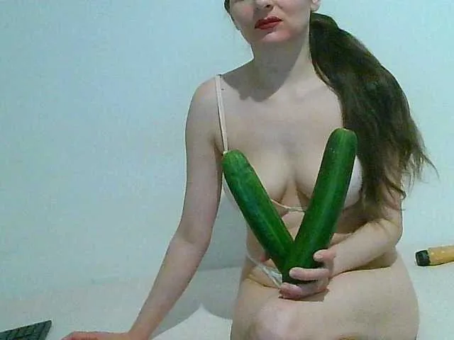 Live sex webcam photo for MagalitaAx #276965090