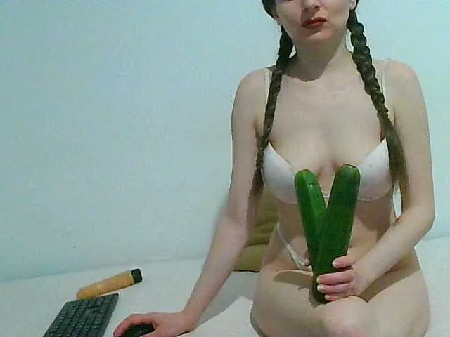 Live sex webcam photo for MagalitaAx #276972387