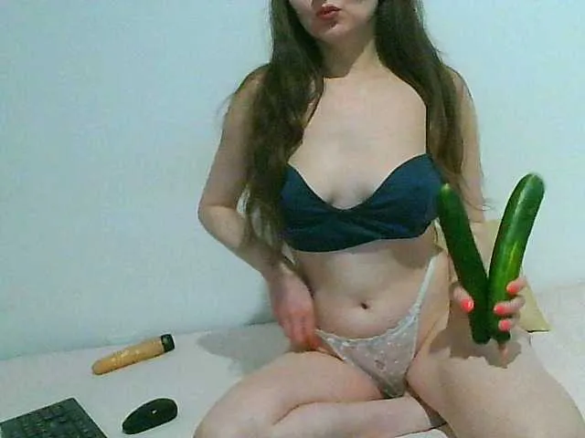 Live sex webcam photo for MagalitaAx #277061710