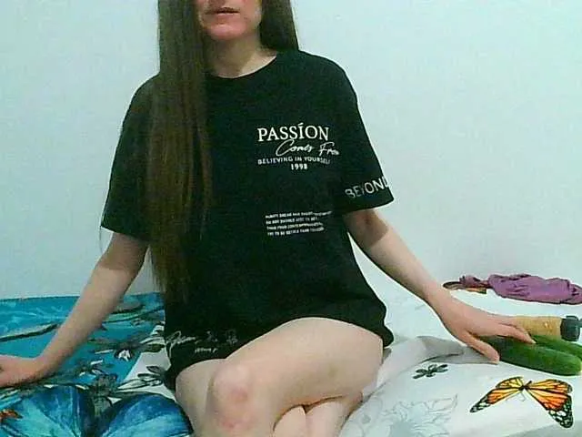 Live sex webcam photo for MagalitaAx #292068572