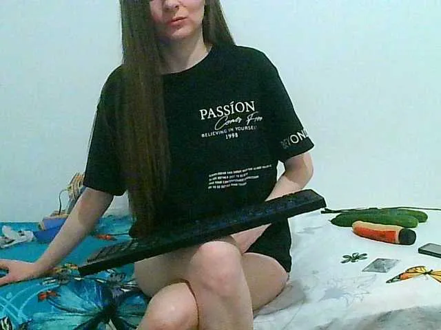 Live sex webcam photo for MagalitaAx #292078272