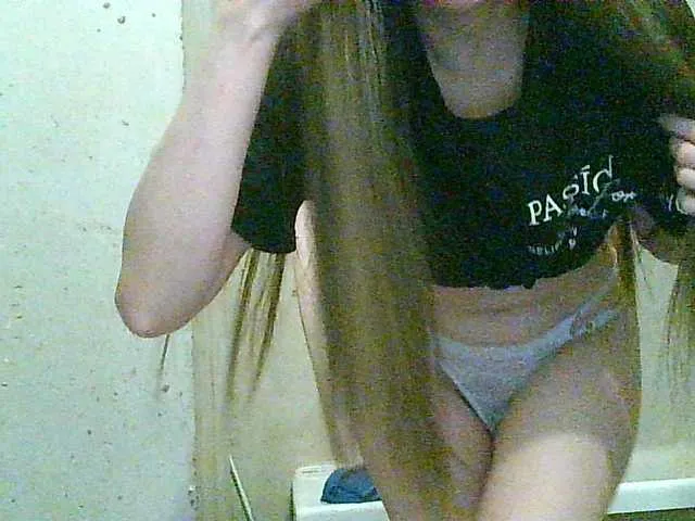 Live sex webcam photo for MagalitaAx #292195204