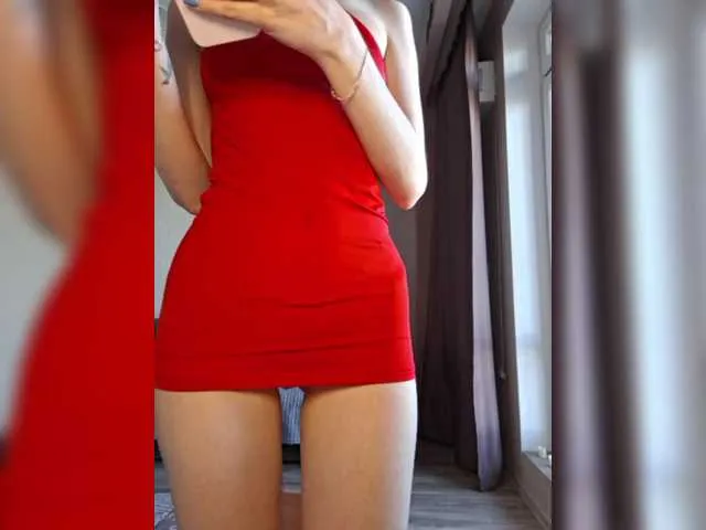 Live sex webcam photo for MagdaleneJanette #291003377