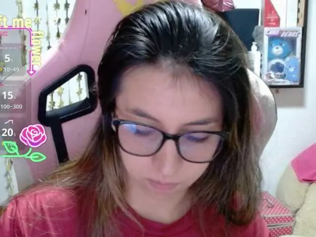 Live sex webcam photo for Maggie-Fox #291236504