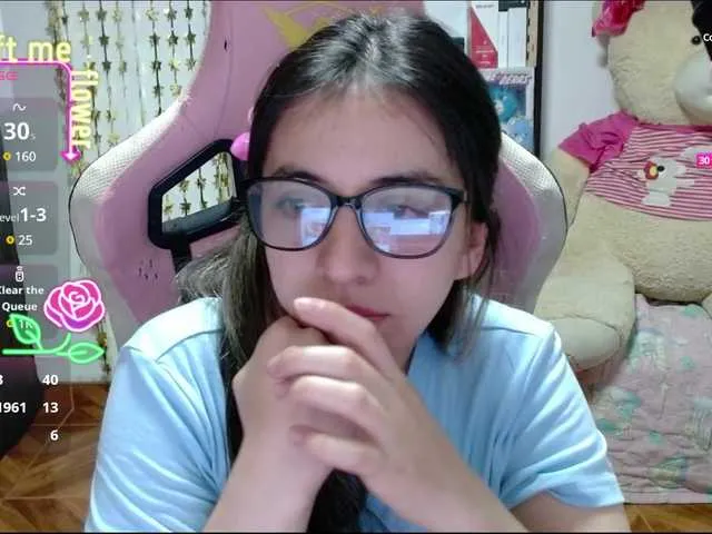 Live sex webcam photo for Maggie-Fox #291283600