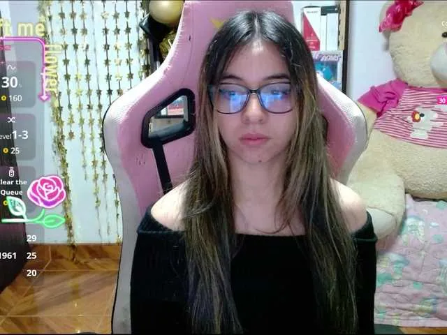 Live sex webcam photo for Maggie-Fox #291298012