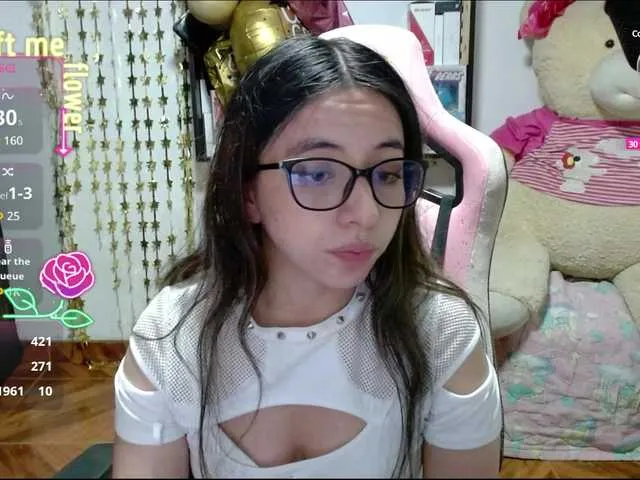 Live sex webcam photo for Maggie-Fox #291317347