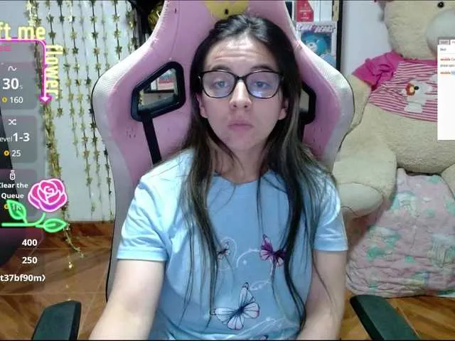 Live sex webcam photo for Maggie-Fox #291351325