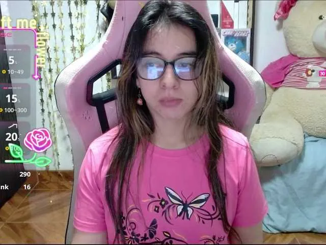 Live sex webcam photo for Maggie-Fox #291437401