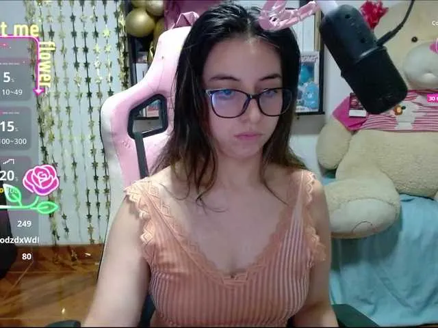 Live sex webcam photo for Maggie-Fox #292046718