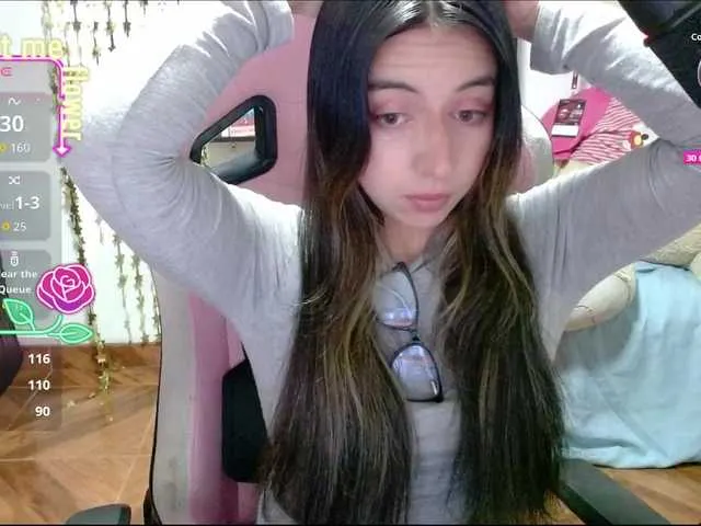 Live sex webcam photo for Maggie-Fox #292086499