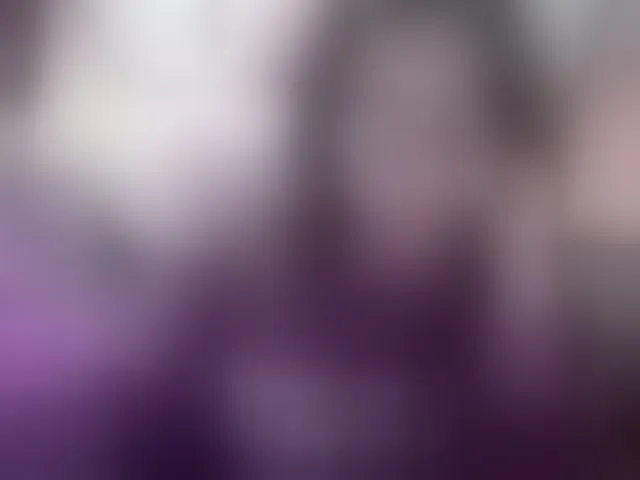 Live sex webcam photo for Maggie-Fox #293228301