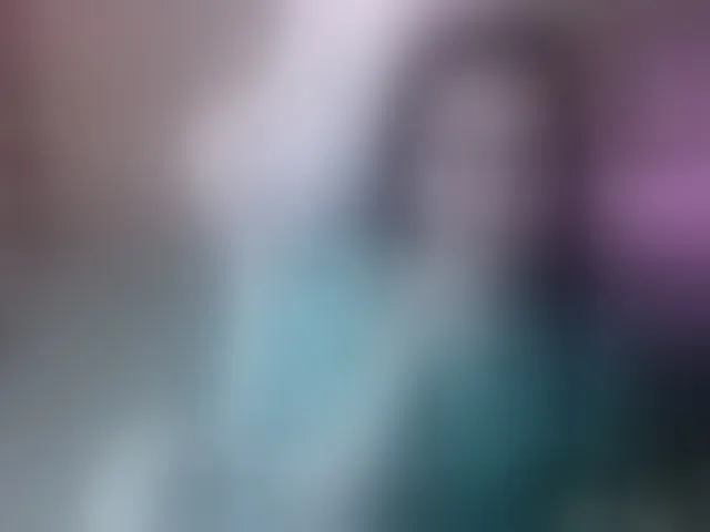 Live sex webcam photo for Maggie-Fox #293647235