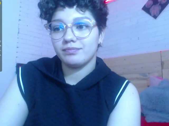 Live sex webcam photo for Maggie-evans5 #271818325