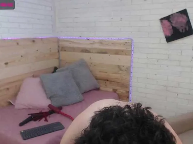 Live sex webcam photo for Maggie-evans5 #272297962