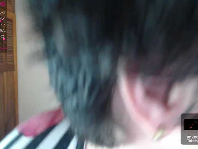 Live sex webcam photo for Maggie-evans5 #273923248