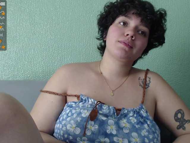 Live sex webcam photo for Maggie-evans5 #274376731