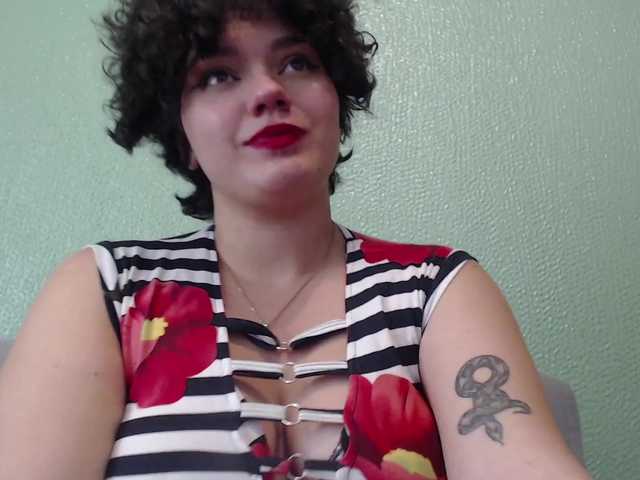 Live sex webcam photo for Maggie-evans5 #274404749