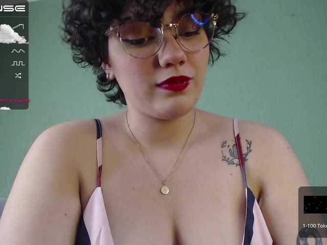 Live sex webcam photo for Maggie-evans5 #274556968