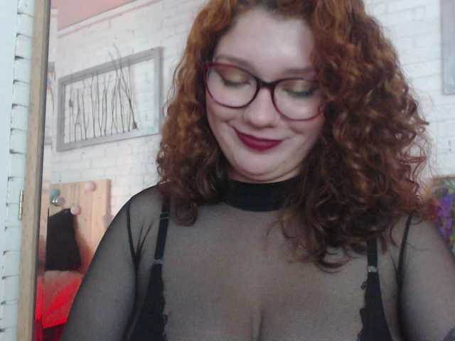 Live sex webcam photo for Maggie-evans5 #278248203