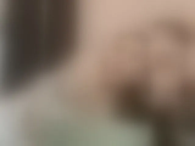 Live sex webcam photo for MaggieTurner #293631806